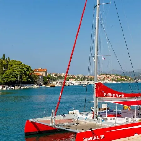 Boutique Garden דוברובניק