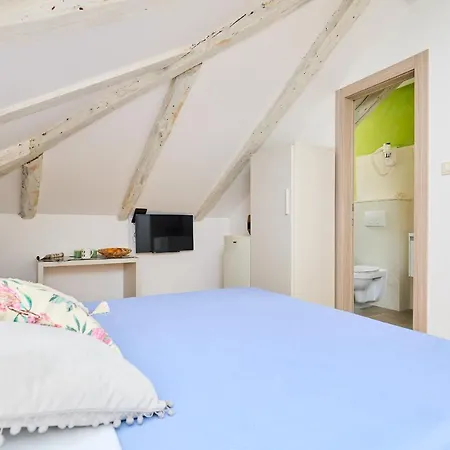 בית הארחה Boutique Garden 3*