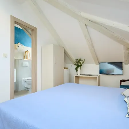 Boutique Garden דוברובניק