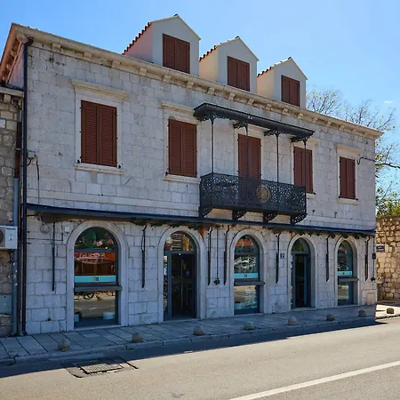 Boutique Garden Konukevi 3*